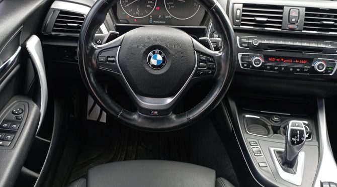 BMW M135i 2014