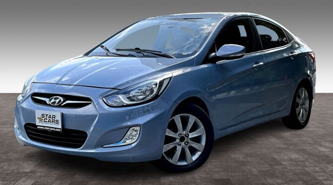 Hyundai Accent GL 2012