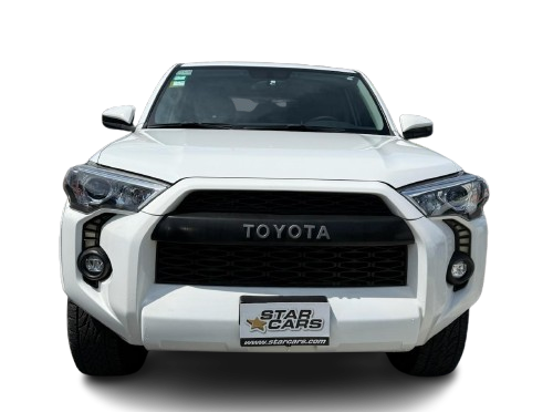 Toyota 4 RUNNER SR5 2021