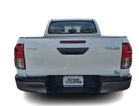 TOYOTA HILUX 2023