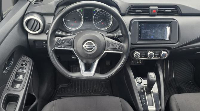 NISSAN VERSA 2023