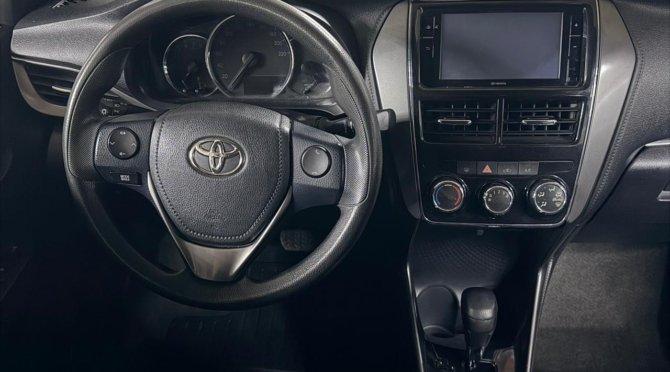 Toyota Yaris 2023