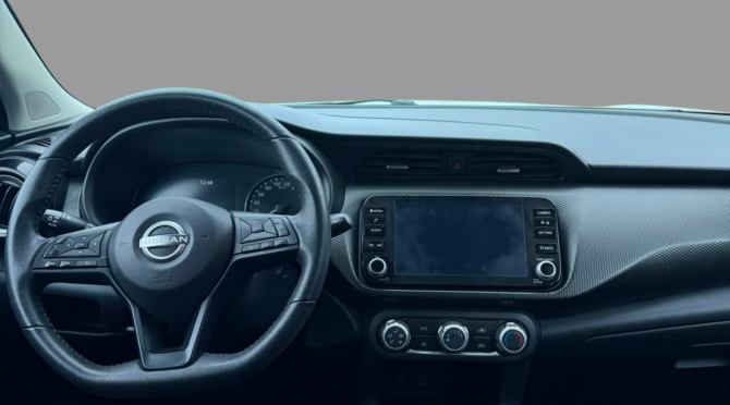 NISSAN KICKS 2023