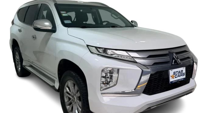 MITSUBISHI MONTERO SPORT 2023