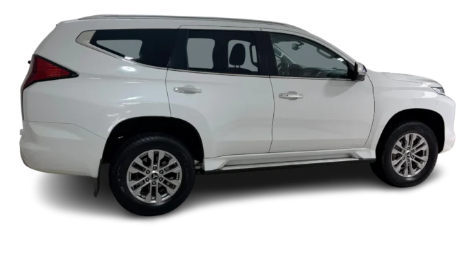 MITSUBISHI MONTERO SPORT 2023